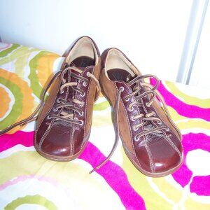 Born Lace Up Leather Shoes Sz 6.5